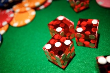 okewin mobile interface showing slot games and sportsbook